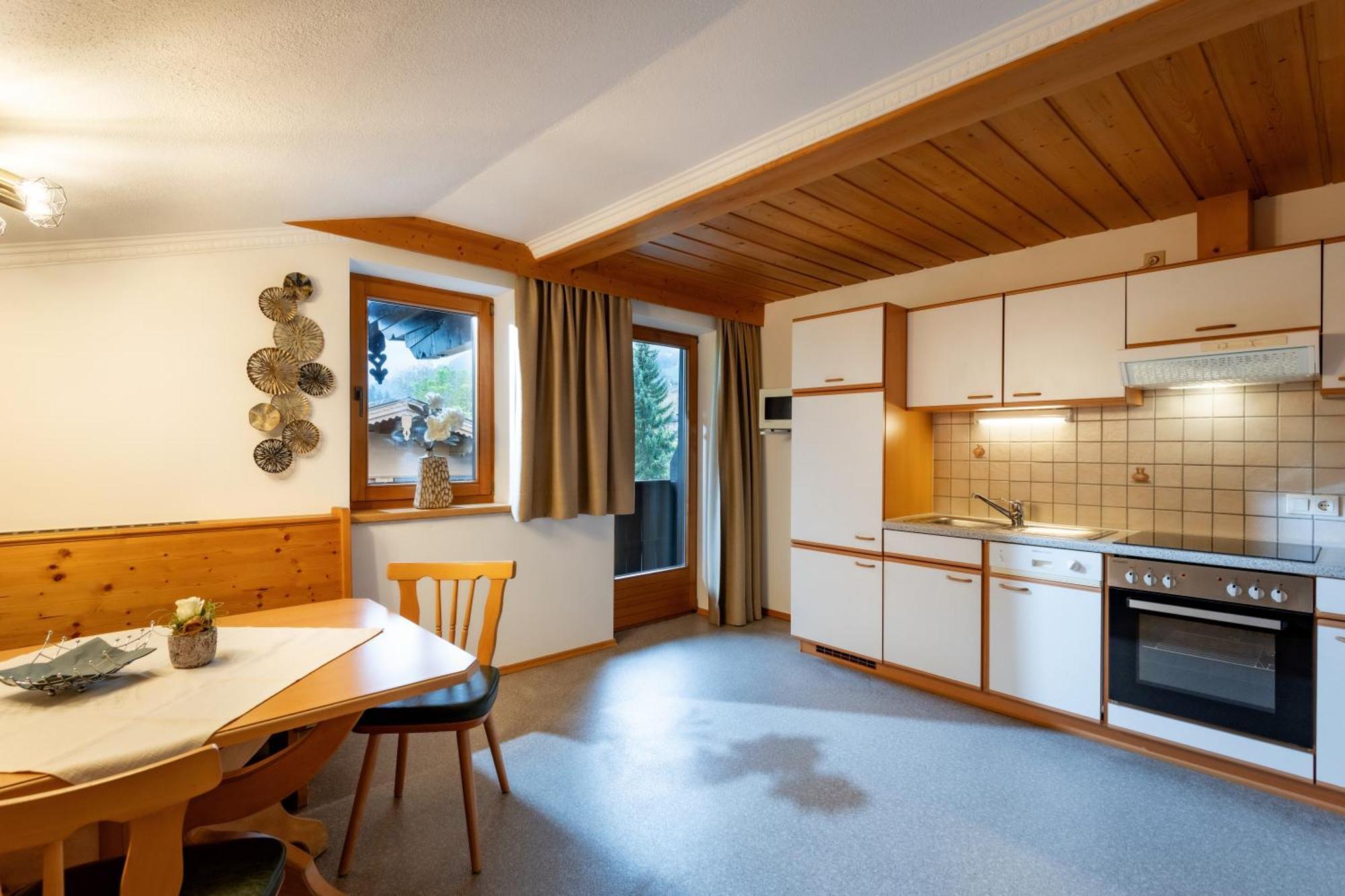 リート・イム・ツィラータールHaus Schrollアパートメント エクステリア 写真